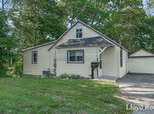 106 Sunnyside Ct, Greenville, MI