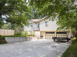 807 Britany Dr, Warrensburg, MO 64093