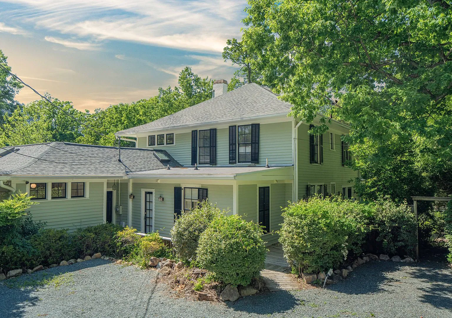 205 Vance Street — Photo 1