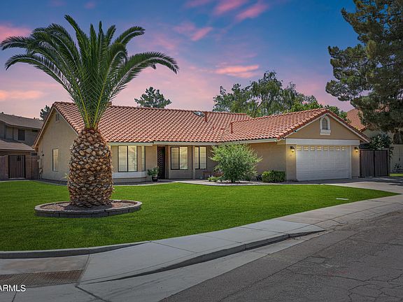 2nd image of 1401 N PEBBLE BEACH Drive
