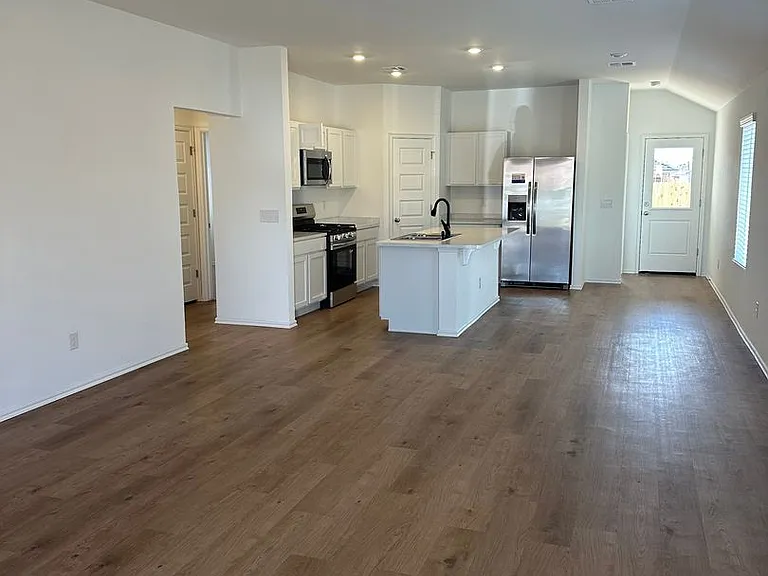 1220 S Brook Dr — Photo 4