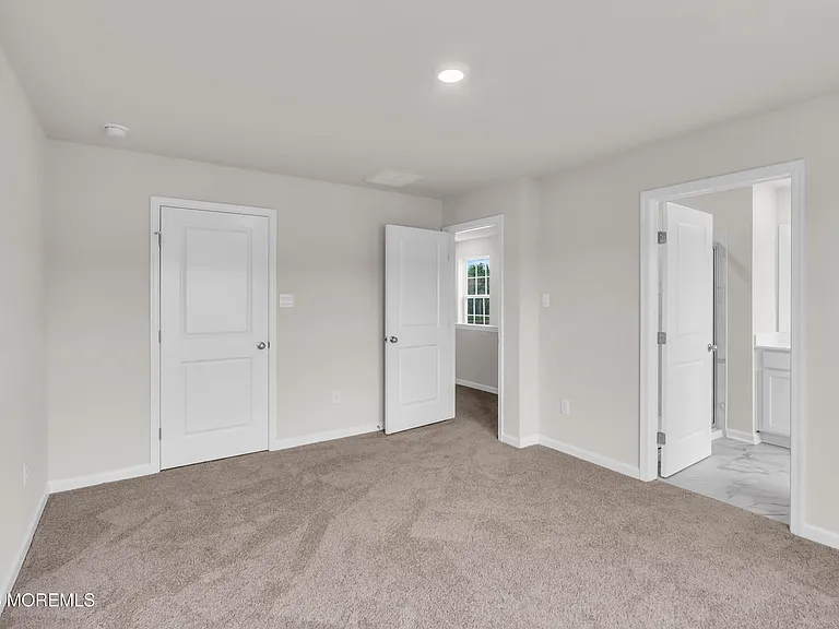 22 Forest Park Dr — Photo 21