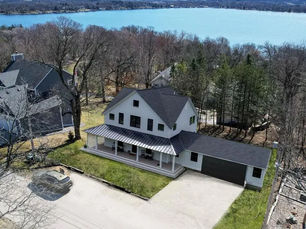 N31W28771 LAKEWOOD LANE, Pewaukee, WI 53072