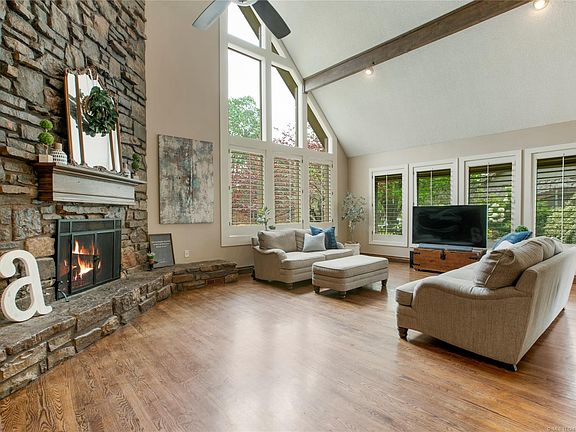 3rd image of 4510 S Birmingham Pl