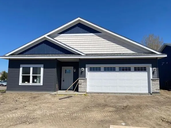 4930 Education Dr N, Hugo, MN 55038