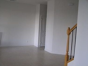 4th image of 10467 SW West Park Ave