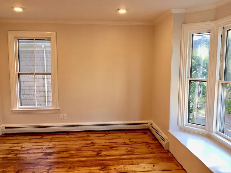 40 Spruce Street — Photo 11