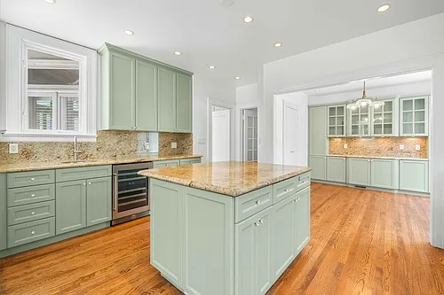 3737 Washington St — Photo 13