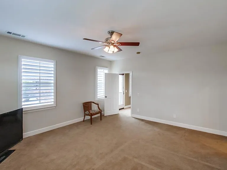 9673 Deer Trail Dr — Photo 51