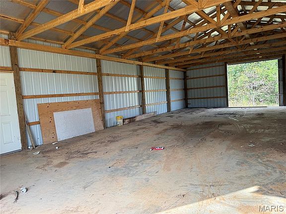 5th image of 7118 Hillsboro Rd