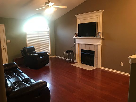 5th image of 276 Long Branch Ln