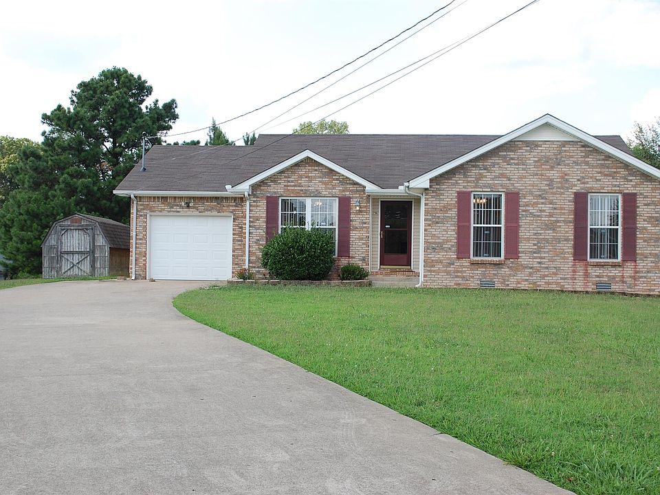 1st image of 617 Corinth Ct