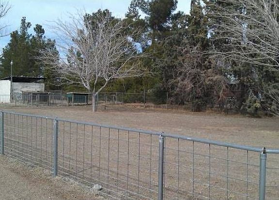 Backyard Cross Fencing