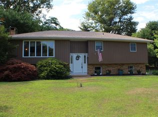 76 Jean Ridge Rd, Middletown, NY 10940