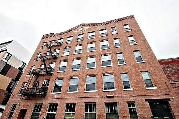 Rented by MNS | media 12