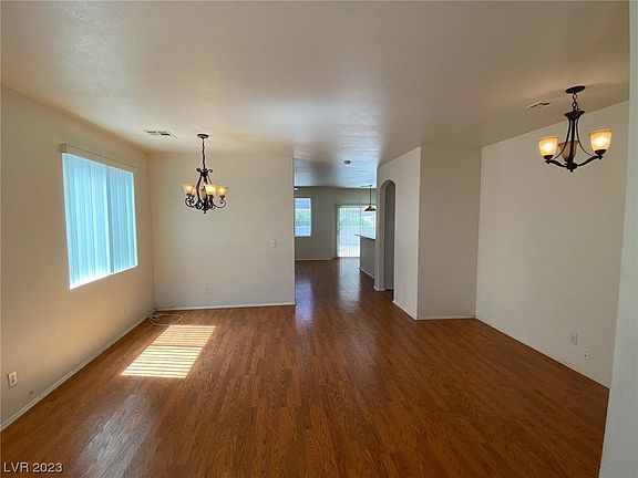 4th image of 6021 Ferrell St