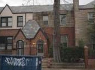 3004 89th St, East Elmhurst, NY 11369