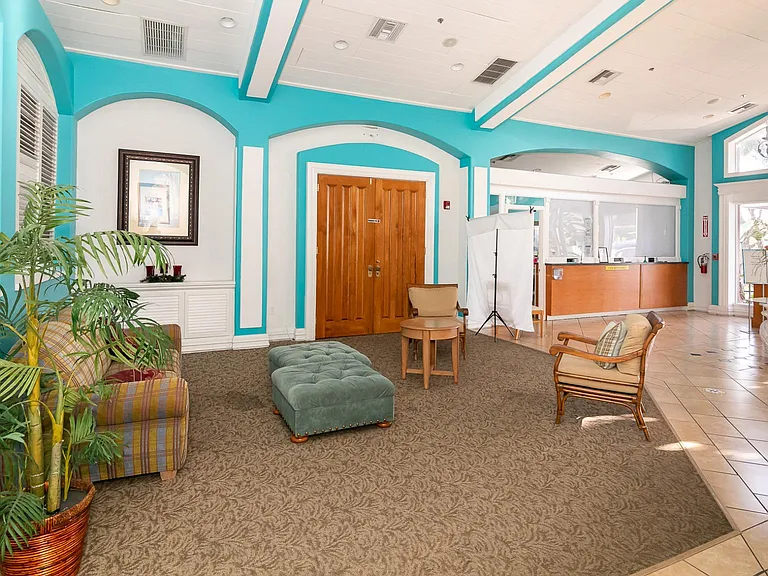 329 Orchid Dr — Photo 44