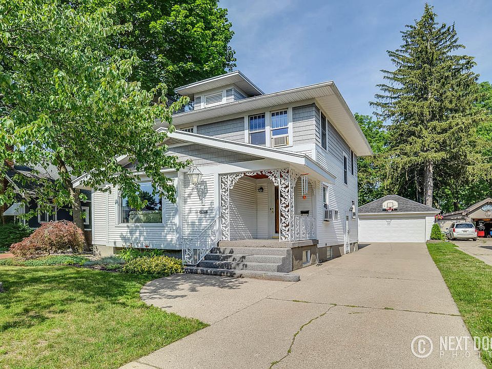 1st image of 2438 Boulevard Dr SW