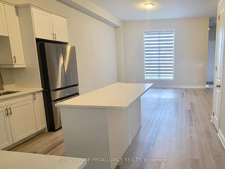 873 Charles Wilson Pkwy — Photo 11
