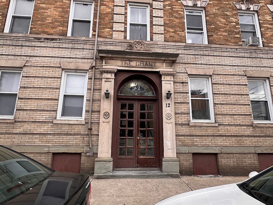 1st image of 12 Grant Ave #13