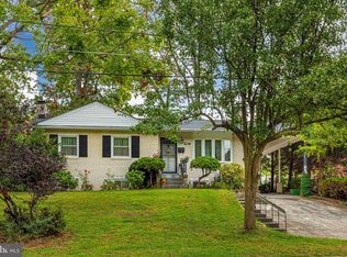 206 Tulip Dr, Gaithersburg, MD