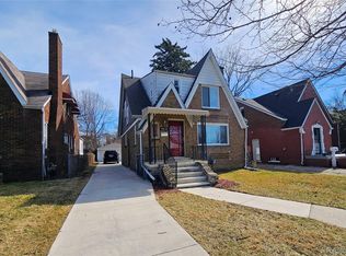 9918 Strathmoor St, Detroit, MI 48227