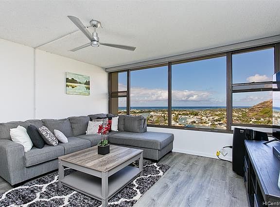 2nd image of 6710 Hawaii Kai Dr APT 1610