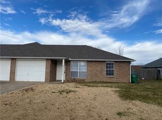 2698 Ruth Ave #B, Springdale, AR 72764