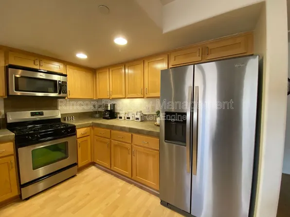 11216 Snapdragon St, Ventura, CA 93004