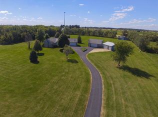 5104 Rotary Rd, Cherry Valley, IL 61016