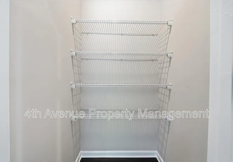 3403 Abbey Way — Photo 10