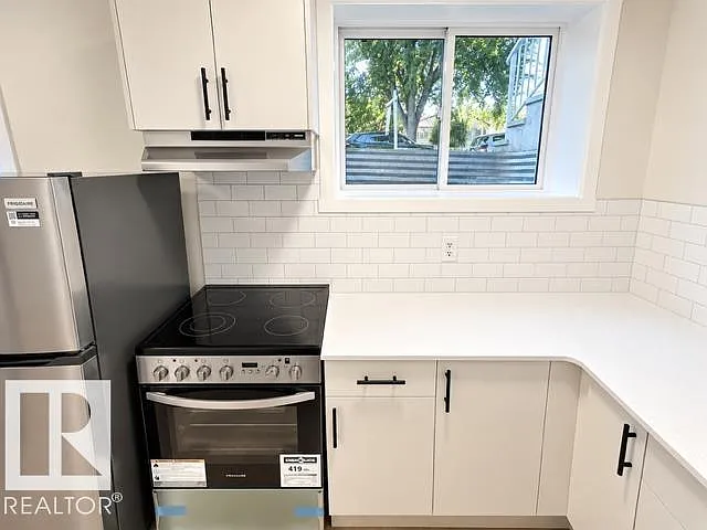 1 bed, 1.0 bath, 448 sqft, $995 — Photo 3