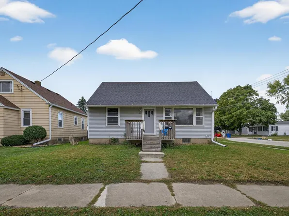 317 15th Ave NE, Rochester, MN 55906