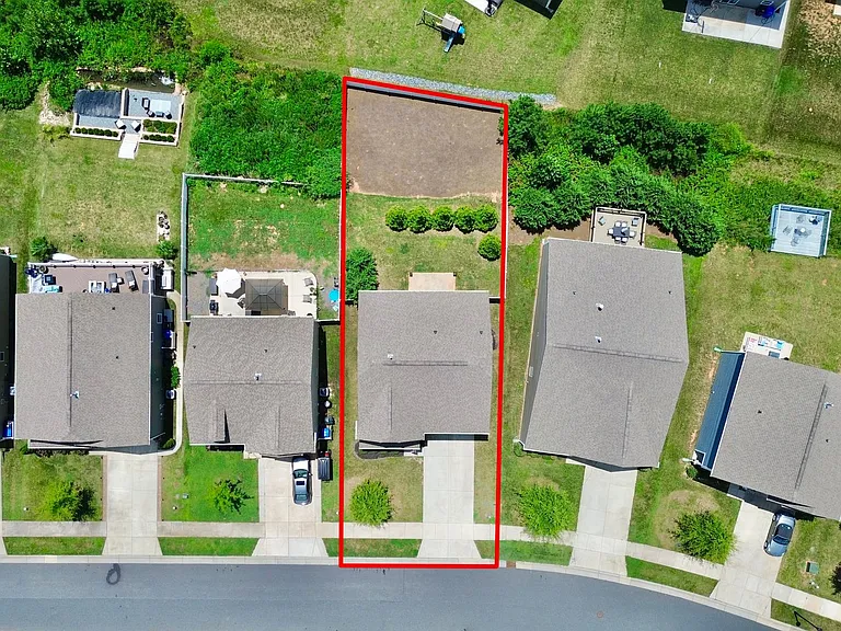 181 Atwater Landing Dr — Photo 42