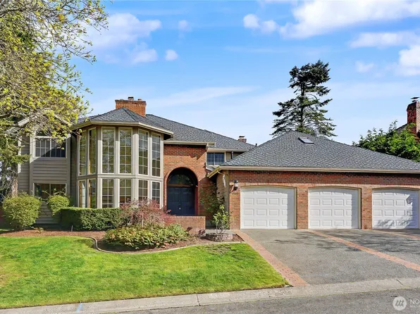 556 SW 334th Court, Federal Way, WA 98023