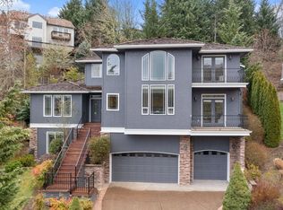 1916 NW Norfolk Ct, Portland, OR 97229