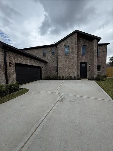 2623 Liguria St Photo 1