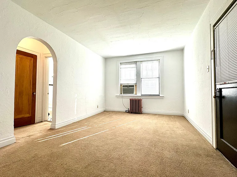 1204 Bellevue Ave #1E — Photo 13