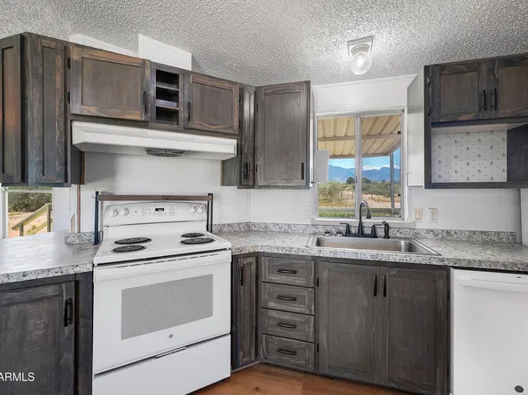 4925 S NATOMA Trail, Sierra Vista, AZ 85650