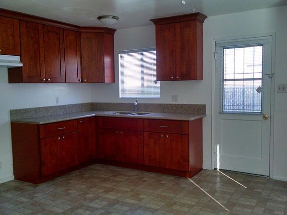 2nd image of 15543 1/2 Eucalyptus Ave