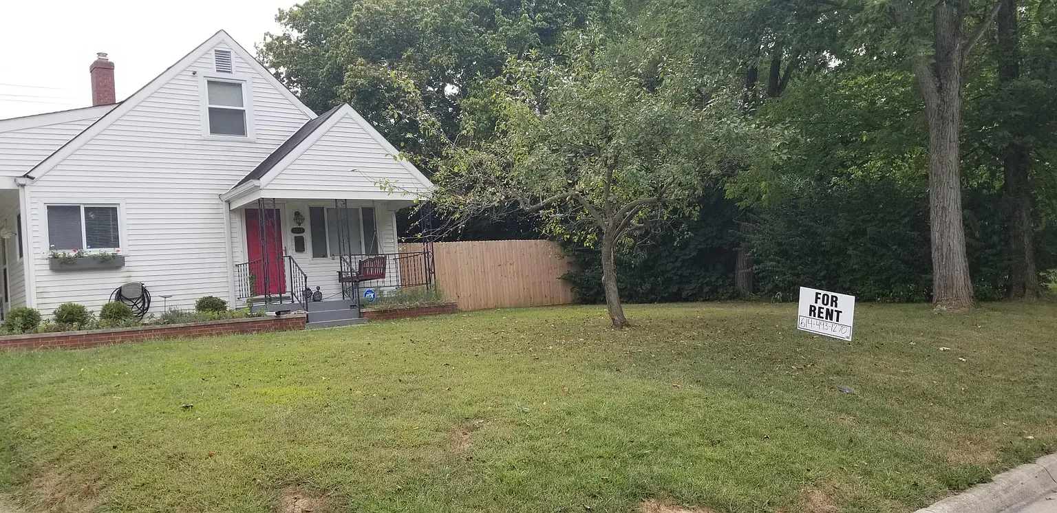 2613 Edgevale Rd photo 1
