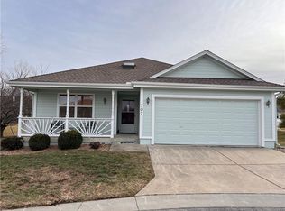 707 Sun Ct, Raymore, MO 64083