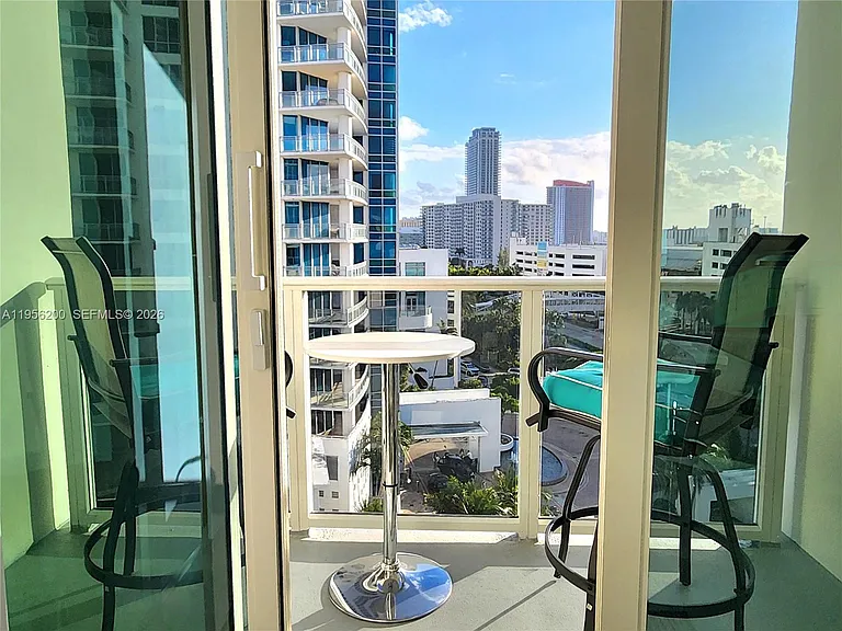 3505 S Ocean Dr #901 — Photo 21