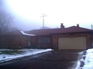 554 Edward Ln, Campbell, OH