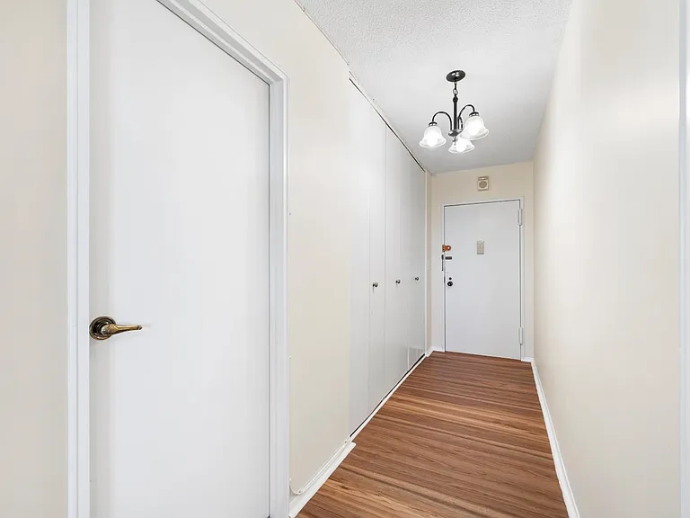 7855 Boulevard E #6L — Photo 11