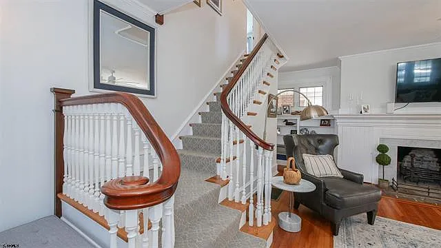 6104 Ventnor Ave — Photo 13