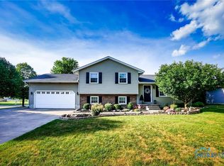 424 Hillshafer Dr, Findlay, OH 45840