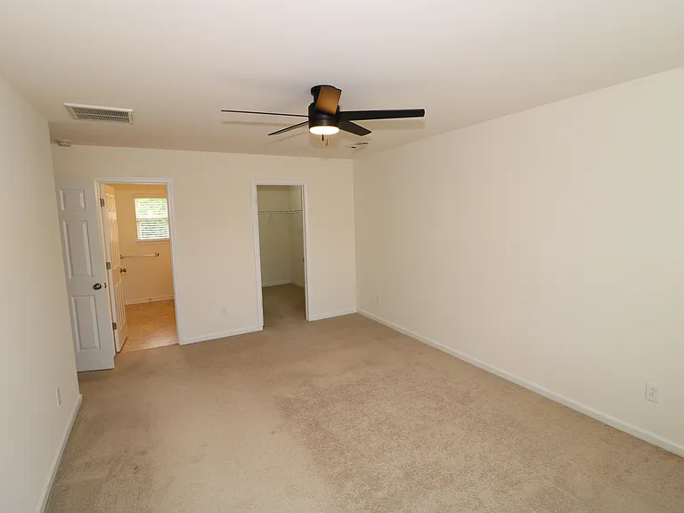 4022 Linsbury Ct — Photo 20