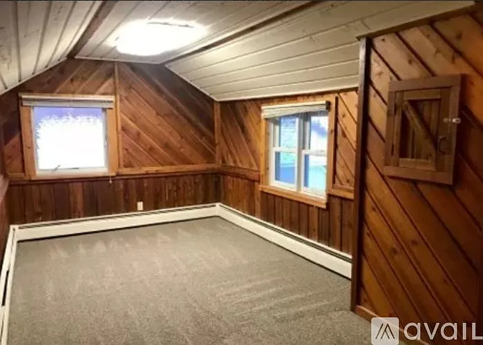 2911 Grand St NE #2 — Photo 13